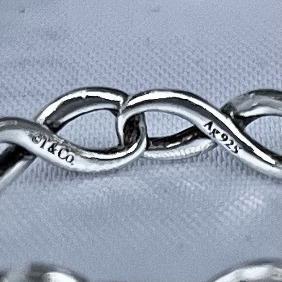 Tiffany & Co. Sterling Silver Narrow Endless Infinity Ring Band Sz 6 - Picture 2 of 16